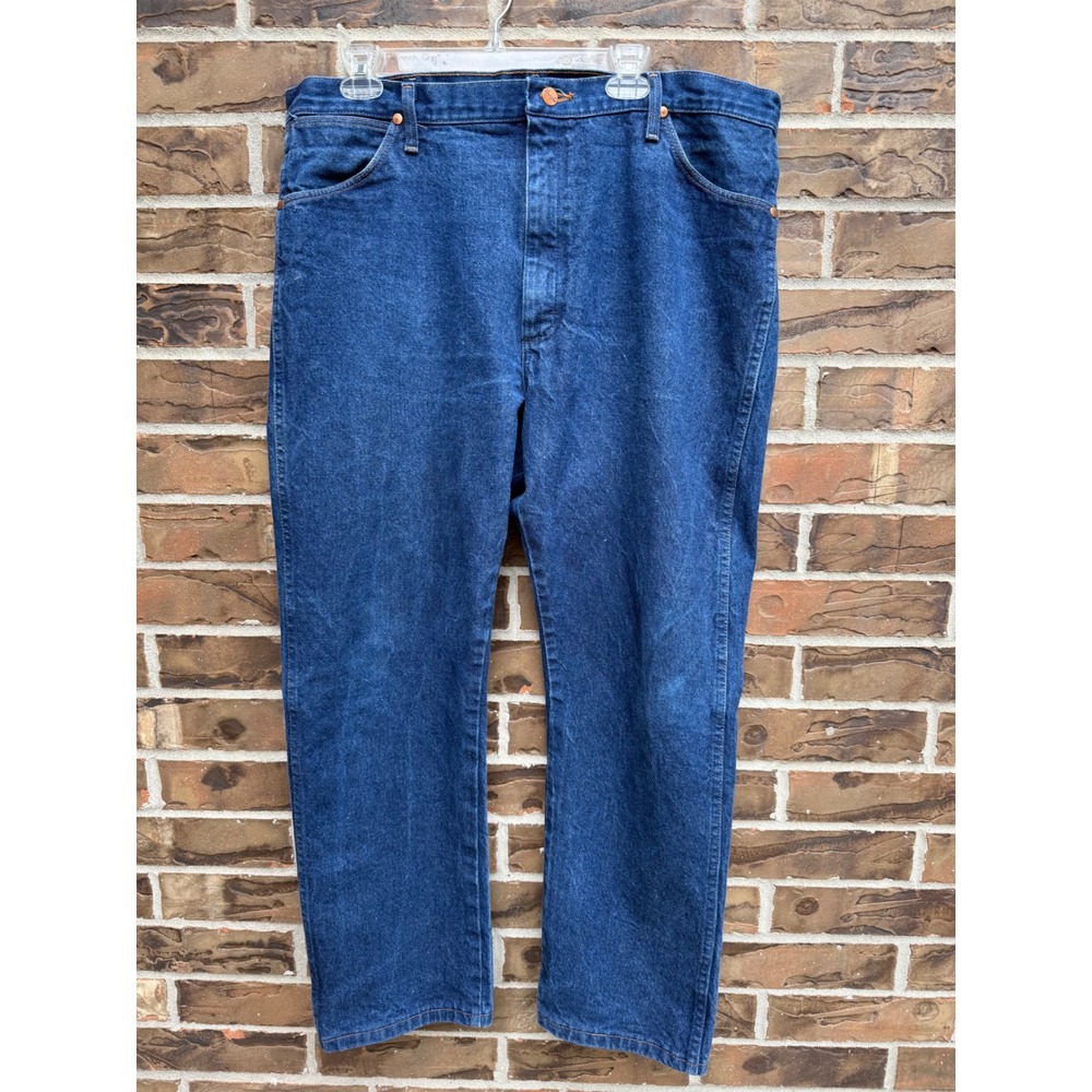 Wrangler Mens 40x30 Dark‎ Wash Denim Jeans Straight Fit Classic Western Style